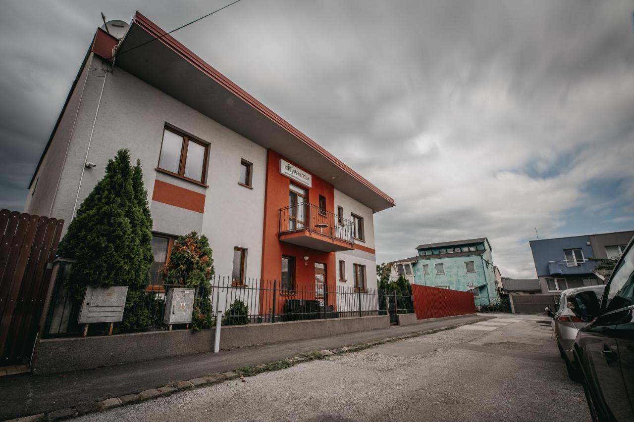 City Penzion Hotel Kosice Exterior photo