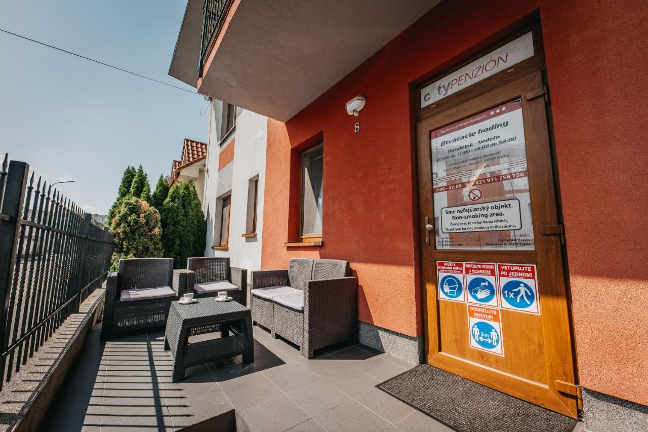 City Penzion Hotel Kosice Exterior photo