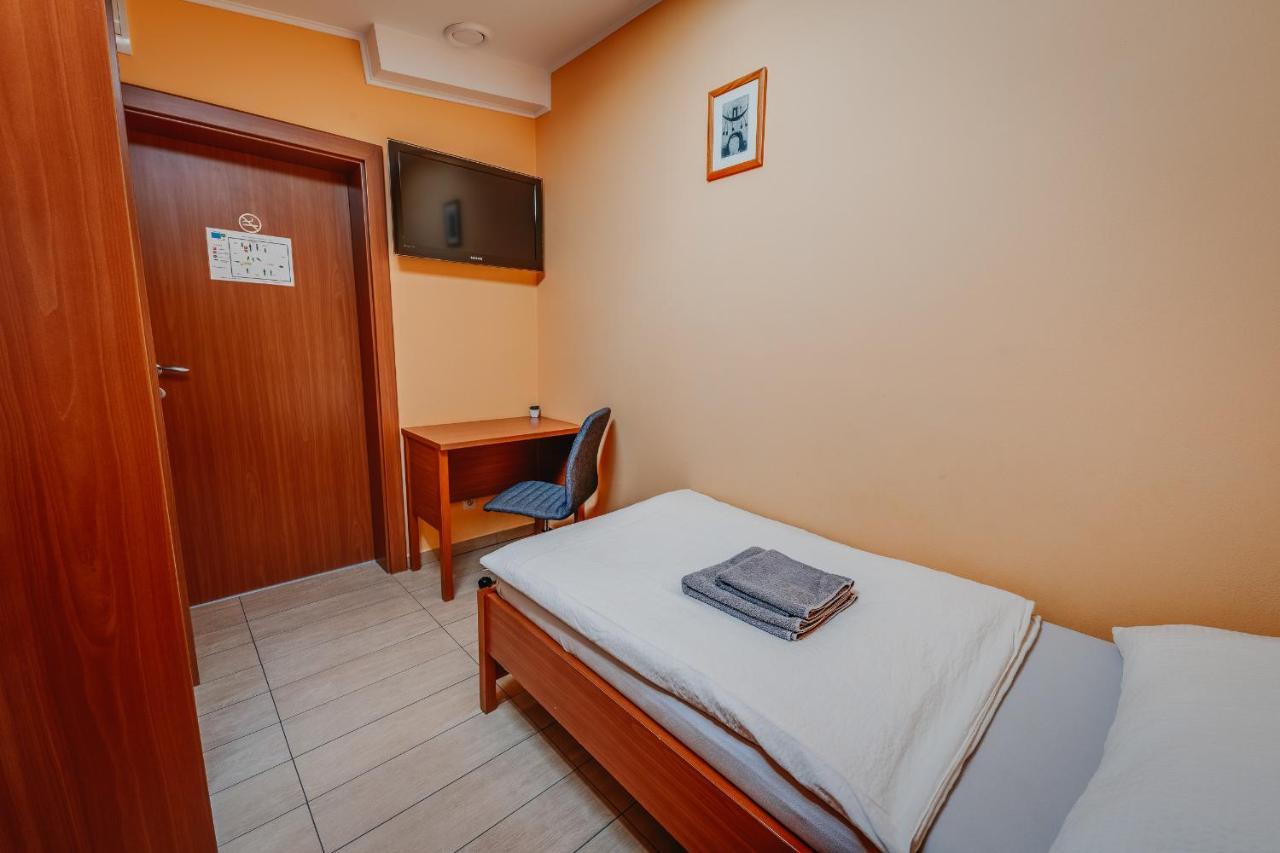 City Penzion Hotel Kosice Exterior photo